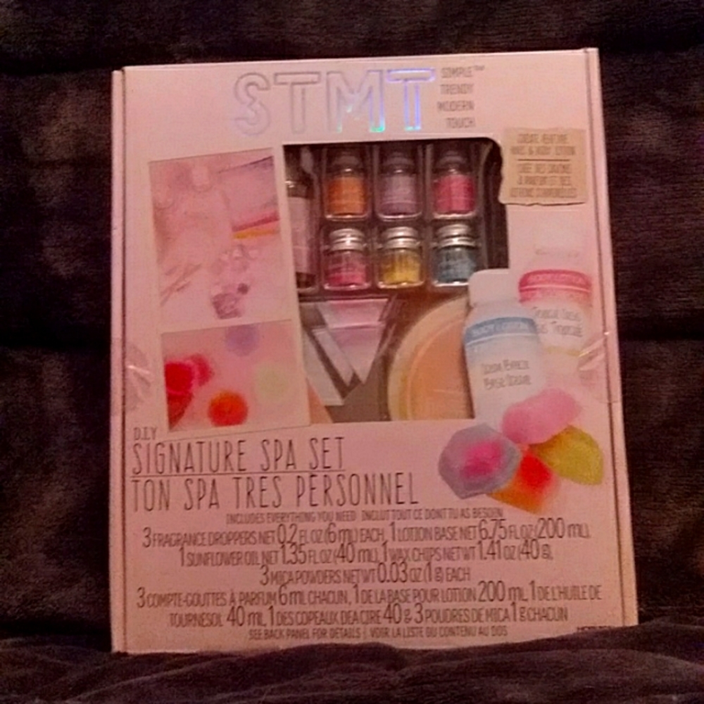 Signature spa set, from stmt
